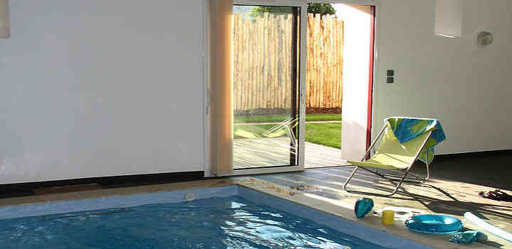 Booking holiday house France with indoor pool