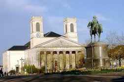 Holiday homes in Loire France Roche sur Yon church