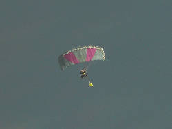 saut en parachute en vendée, tranquille dans le ciel